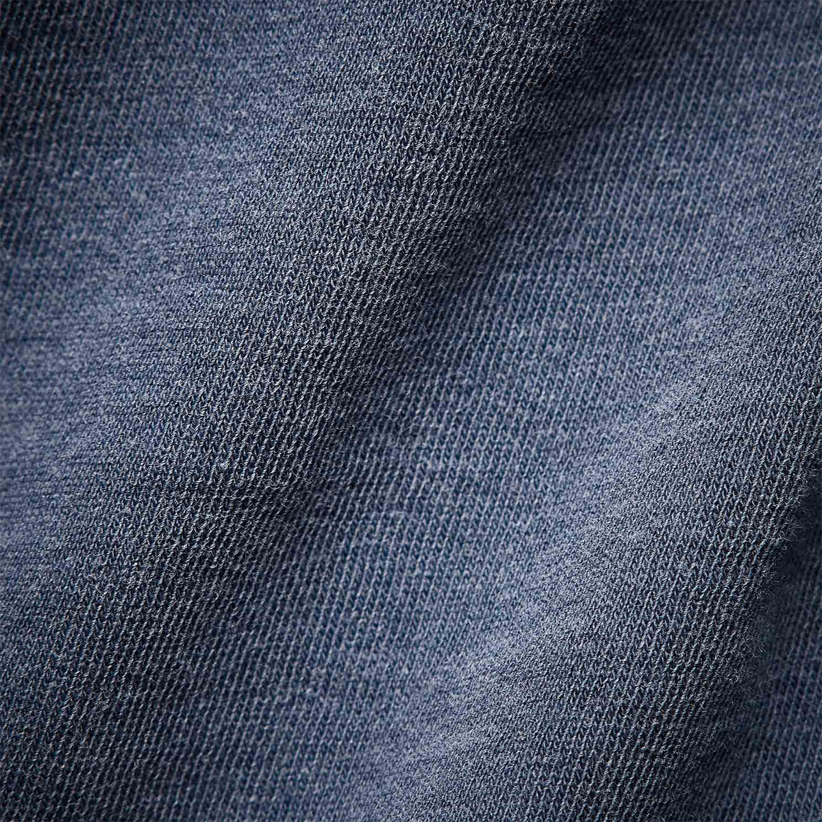 Long Sleeve Crew Neck in Sea Captain Pigment | James Perse Los Angeles