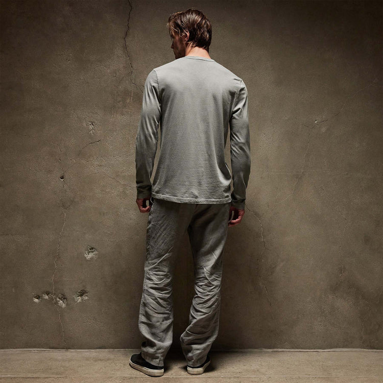 Long Sleeve Crew Neck in Silver Grey Pigment | James Perse Los Angeles