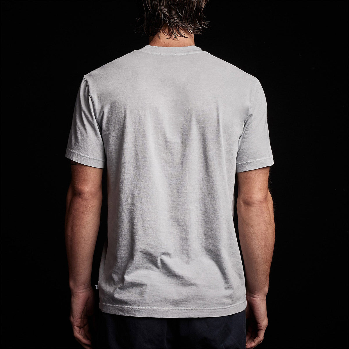 Short Sleeve V Neck in Arctic Pigment | James Perse Los Angeles 