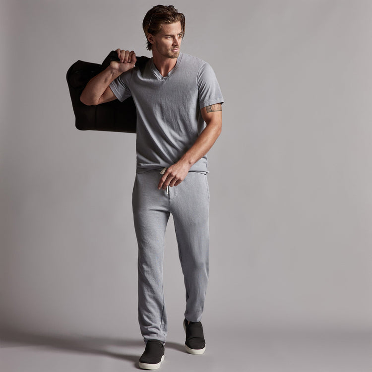 Short Sleeve V Neck in Breeze Pigment | James Perse Los Angeles