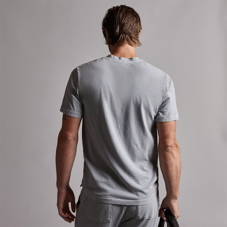 Short Sleeve V Neck in Breeze Pigment | James Perse Los Angeles