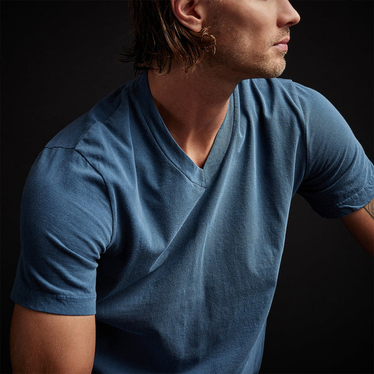 Short Sleeve V Neck in Lake Pigment | James Perse Los Angeles