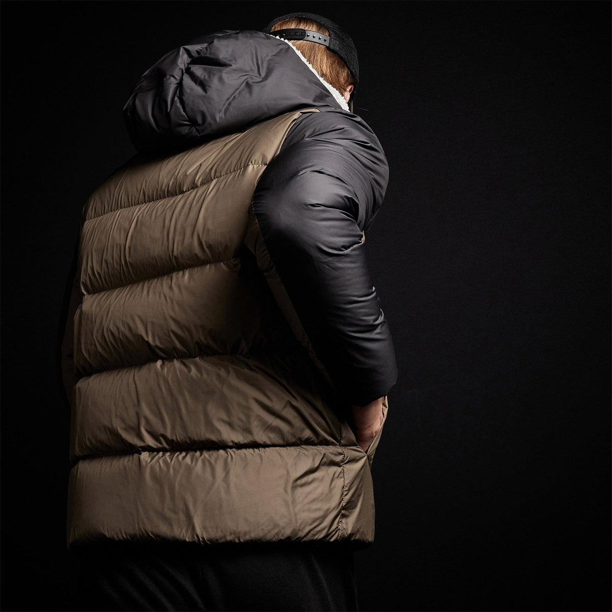 Two Tone Down Parka in Black/Platoon | James Perse Los Angeles
