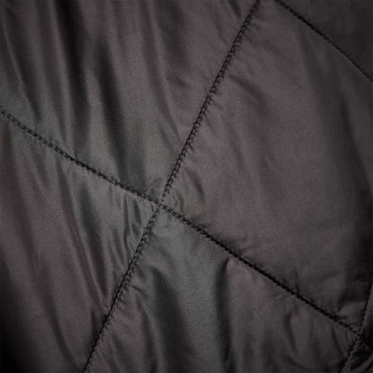 Lightweight Insulted Jacket in Black | James Perse Los Angeles 