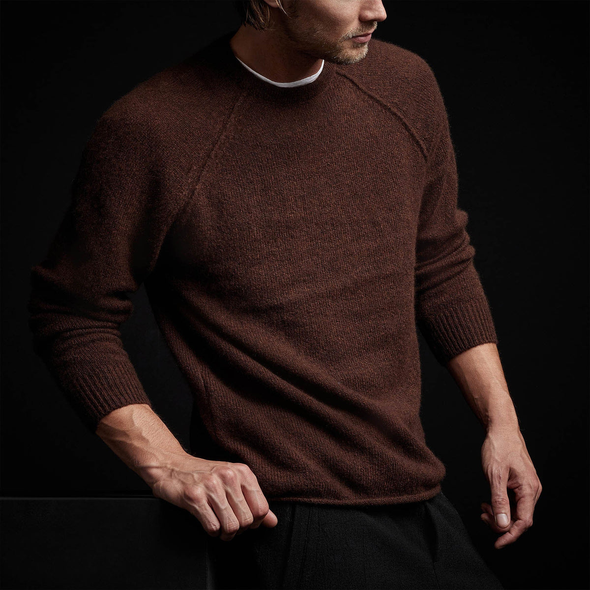 Mid Gauge Cashmere Sweatshirt in Americano | James Perse Los Angeles