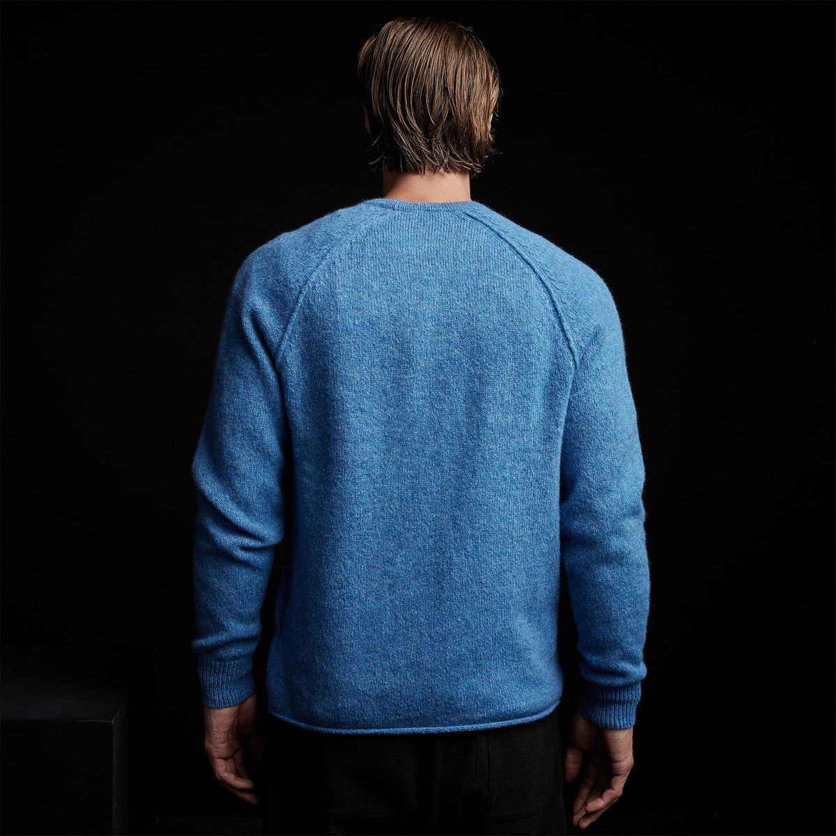 Mid Gauge Cashmere Sweatshirt in Blue Raspberry | James Perse Los Angeles