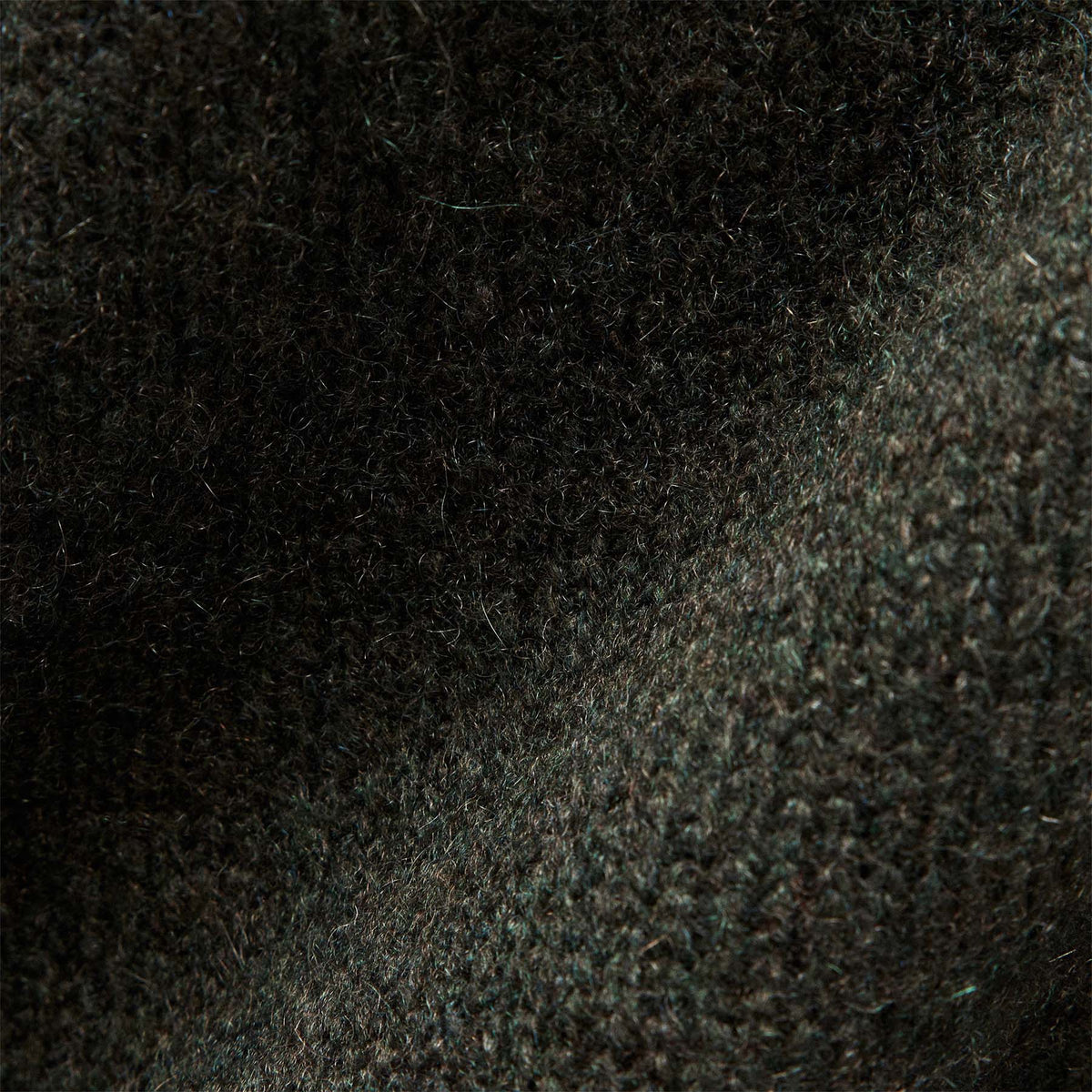 Cashmere Raglan Sweater in Shamrock/Thunder/Black | James Perse Los Angeles