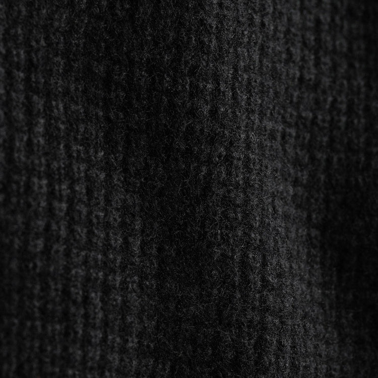 Cahmere Knit Raglan Crew  in True Black | James Perse Los Angeles