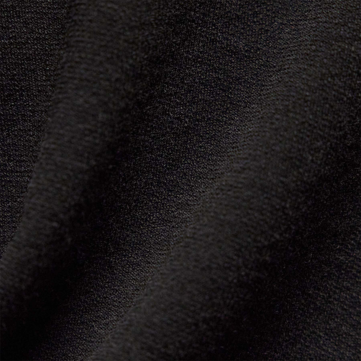 Long Sleeve Ski Patrol Graphic in Black | James Perse Los Angeles