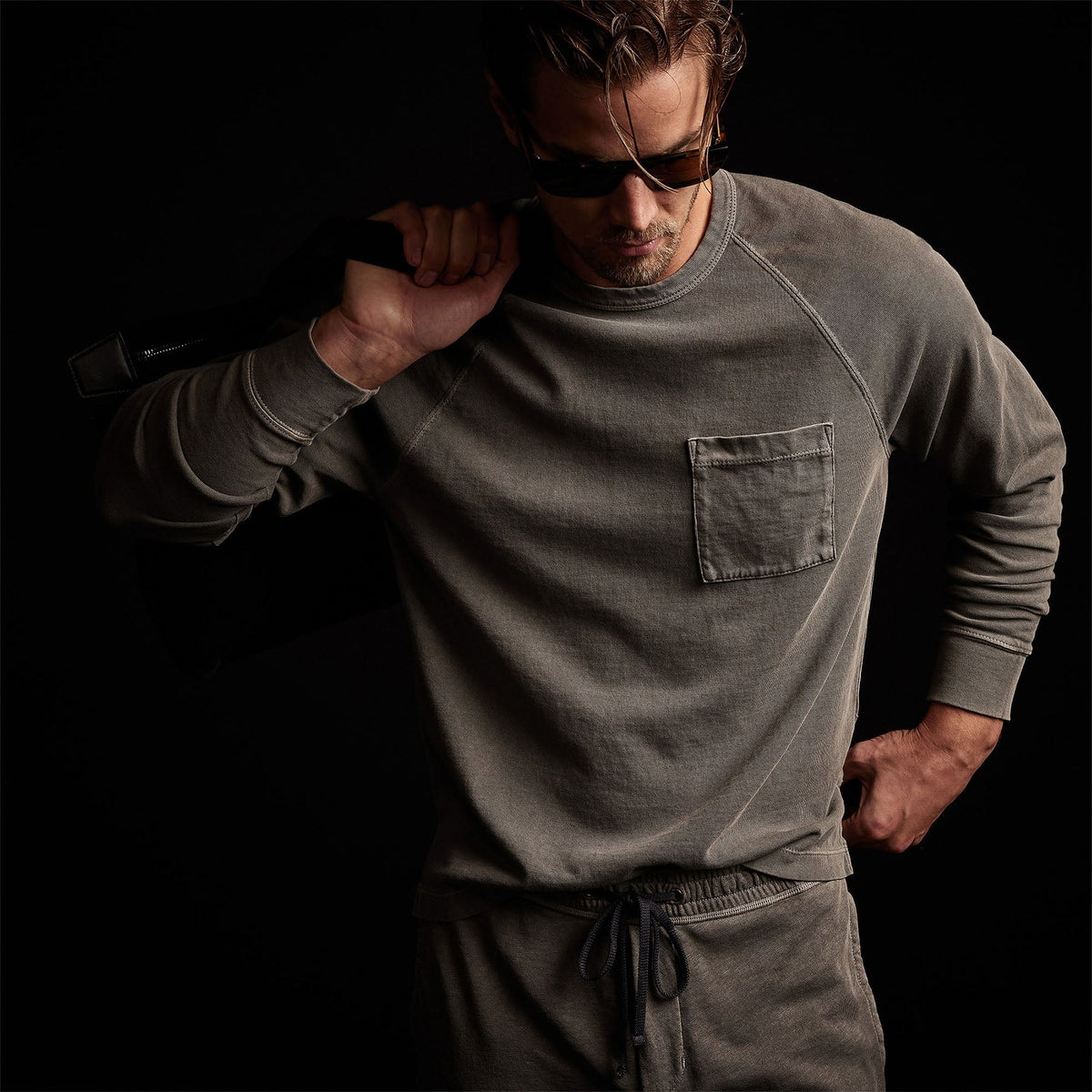 Beefy Cotton Jersey Pocket Raglan in Burro Pigment | James Perse Los Angeles