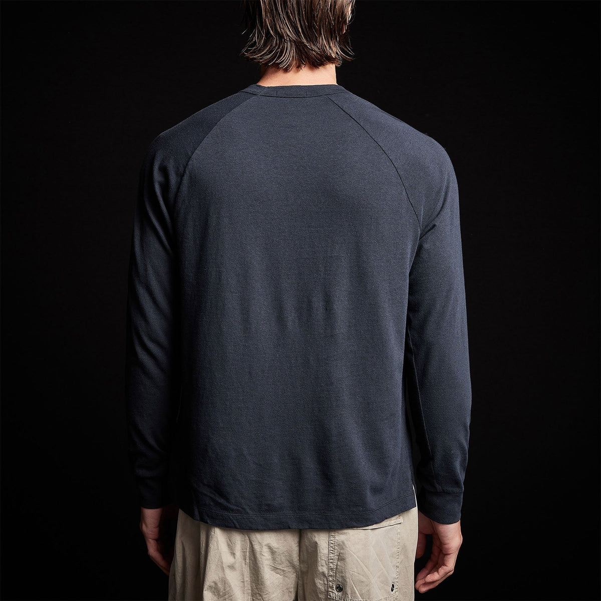 Soft Slub Jersey Raglan Shirt in Blue Oil | James Perse Los Angeles 