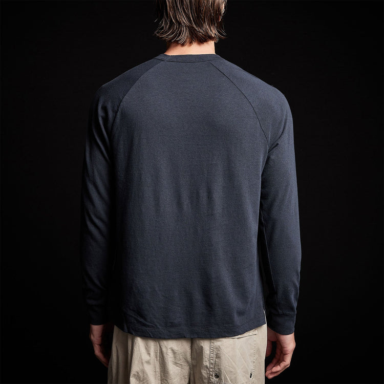 Soft Slub Jersey Raglan Shirt in Blue Oil | James Perse Los Angeles 