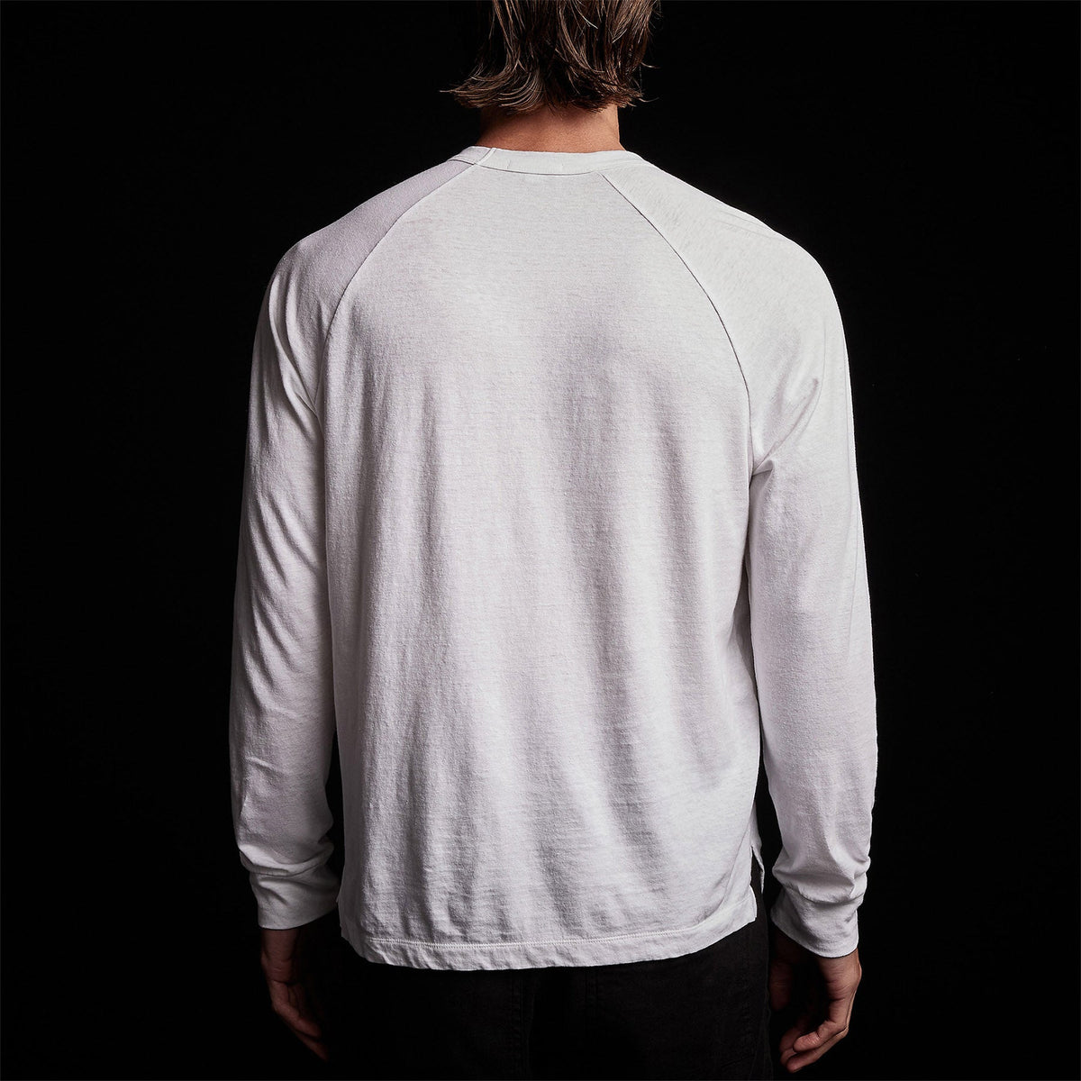 Soft Slub Jersey Raglan Shirt in White | James Perse Los Angeles 