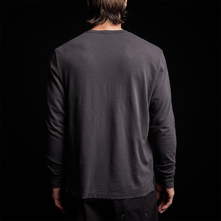 Soft Slub Jersey Long Sleeve Henley in Magma | James Perse Los Angeles 