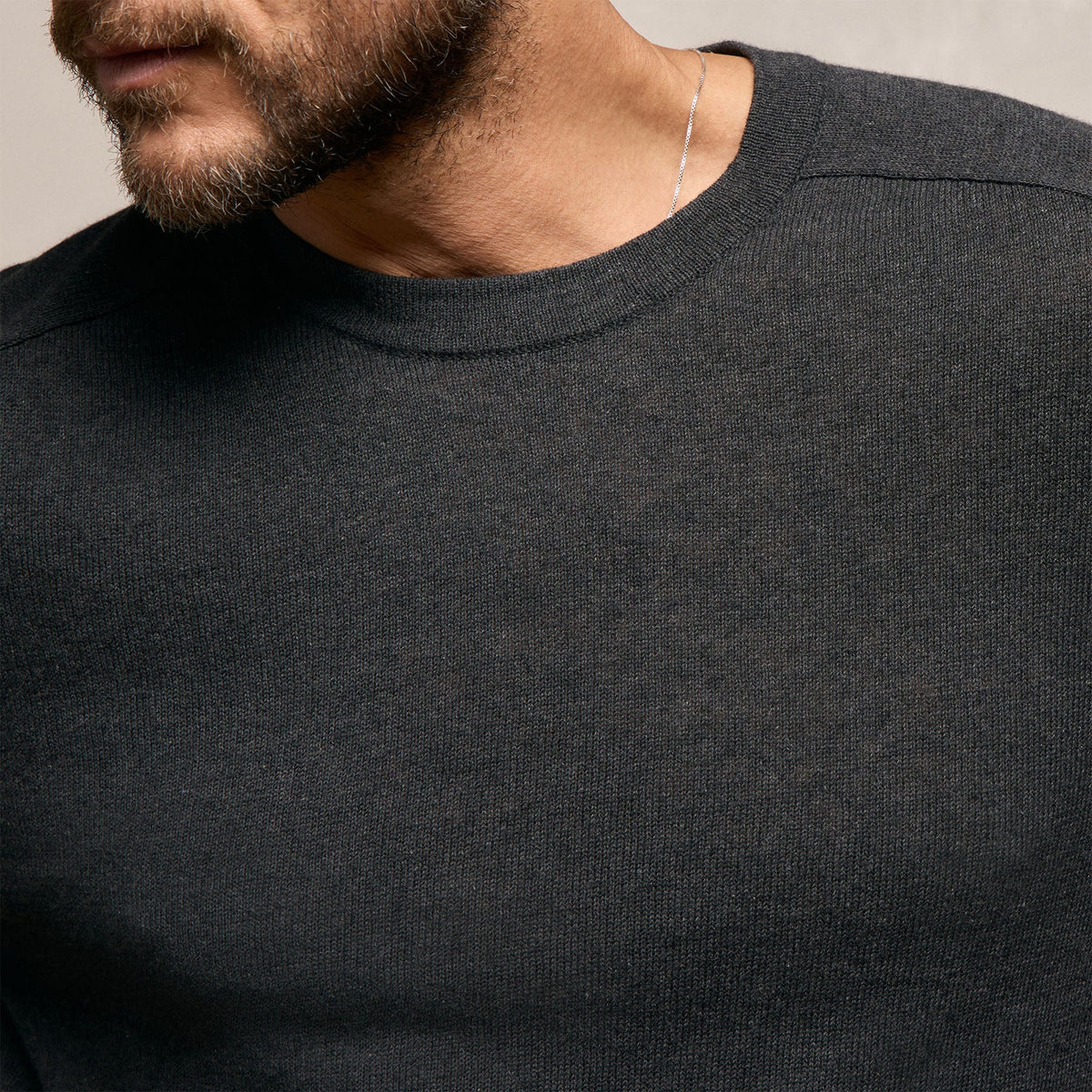 Cotton Cashmere Raglan Crew in Coal | James Perse Los Angeles