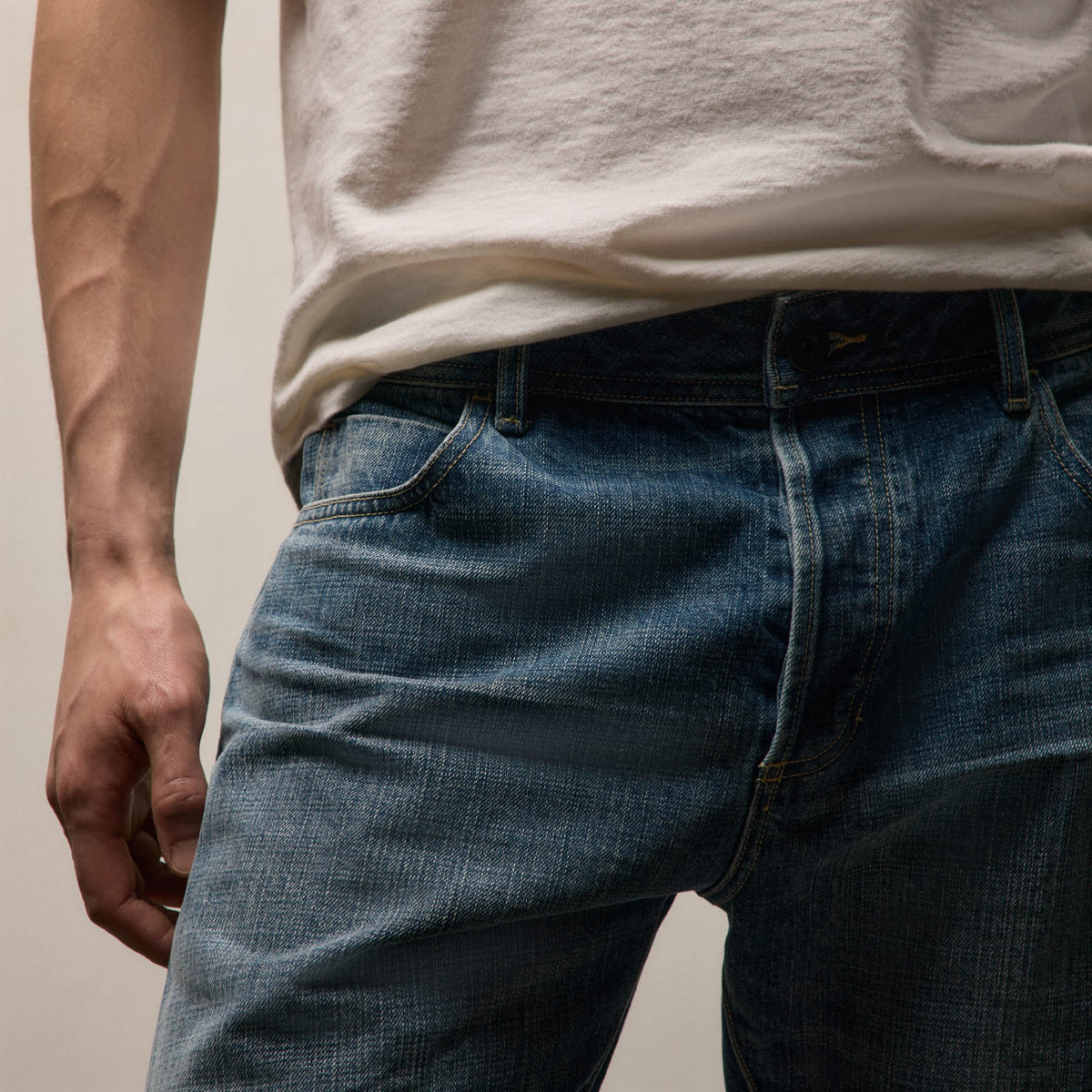Classic Denim Pant in Medium Wash | James Perse Los Angeles