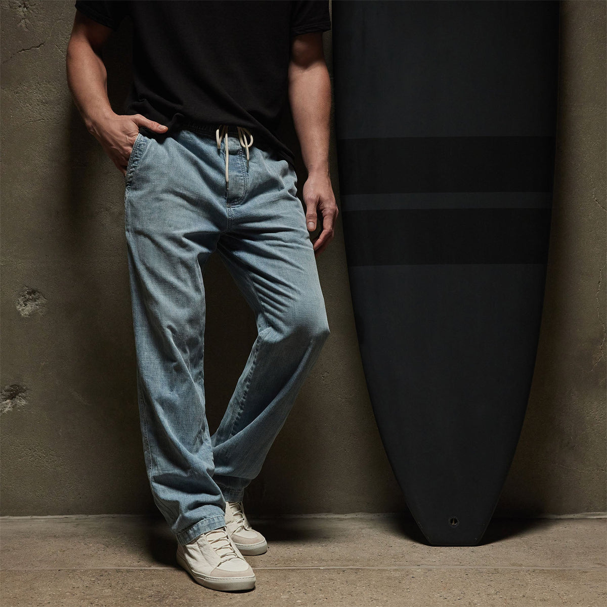 Cotton Denim Pant in Bleach Wash | James Perse Los Angeles