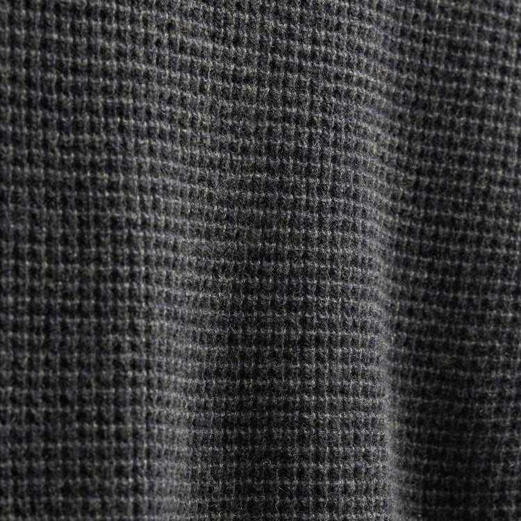 Soft Featherweight Cashmere Waffle Henley in Coal | James Perse Los Angeles