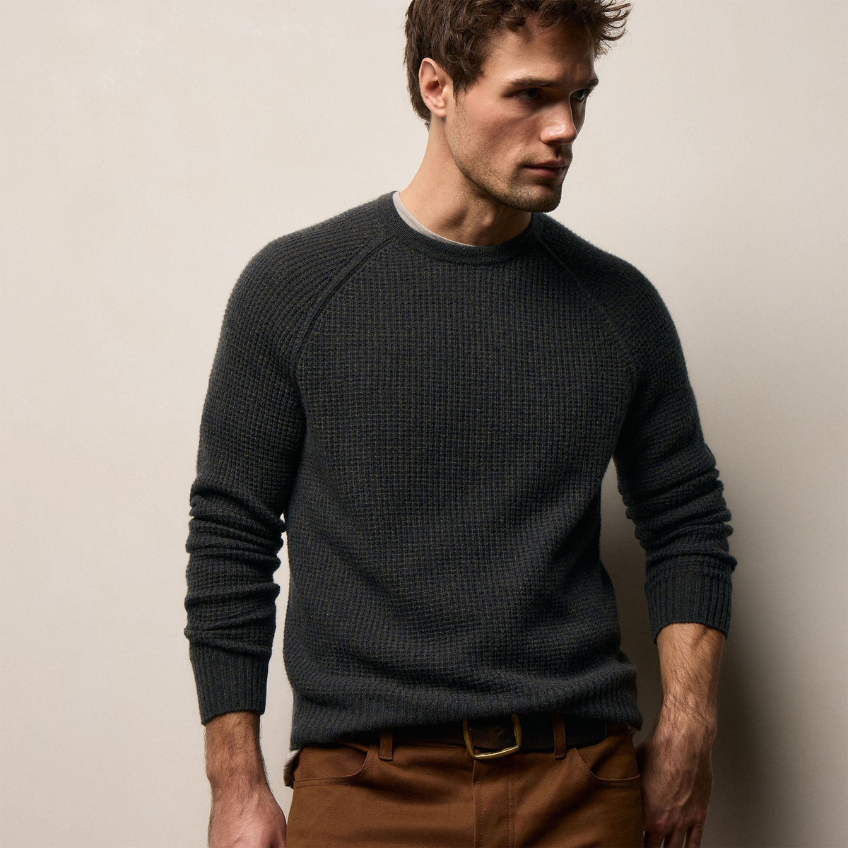 Featherweight Thermal Crew in Coal | James Perse Los Angeles
