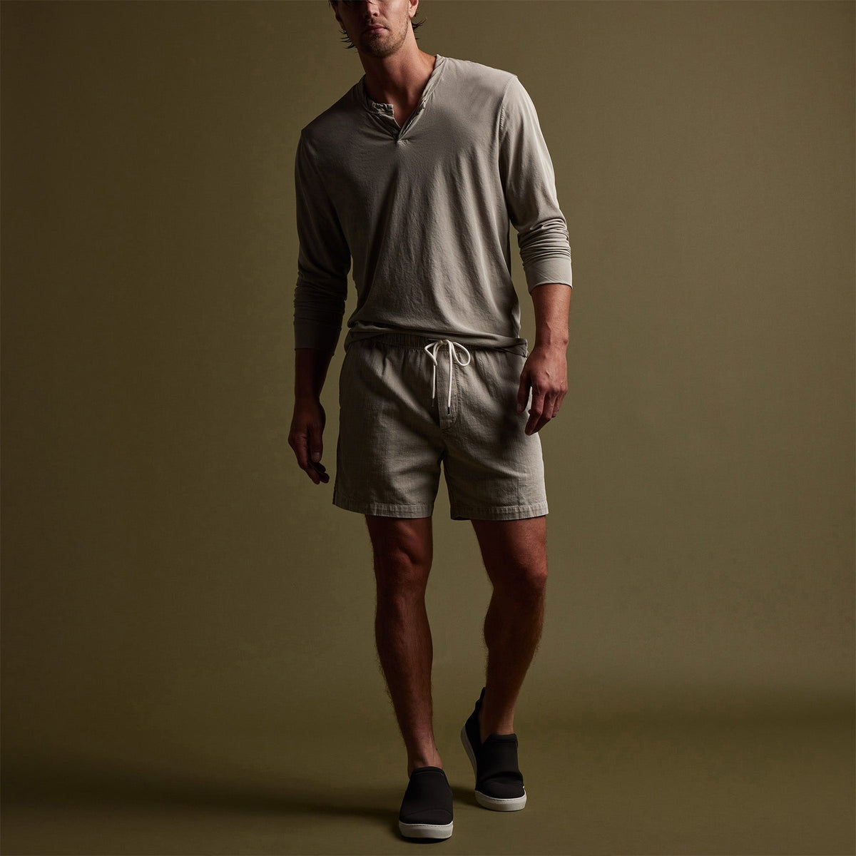 Slub Cotton Easy Short in Mineral Pigment | James Perse Los Angeles