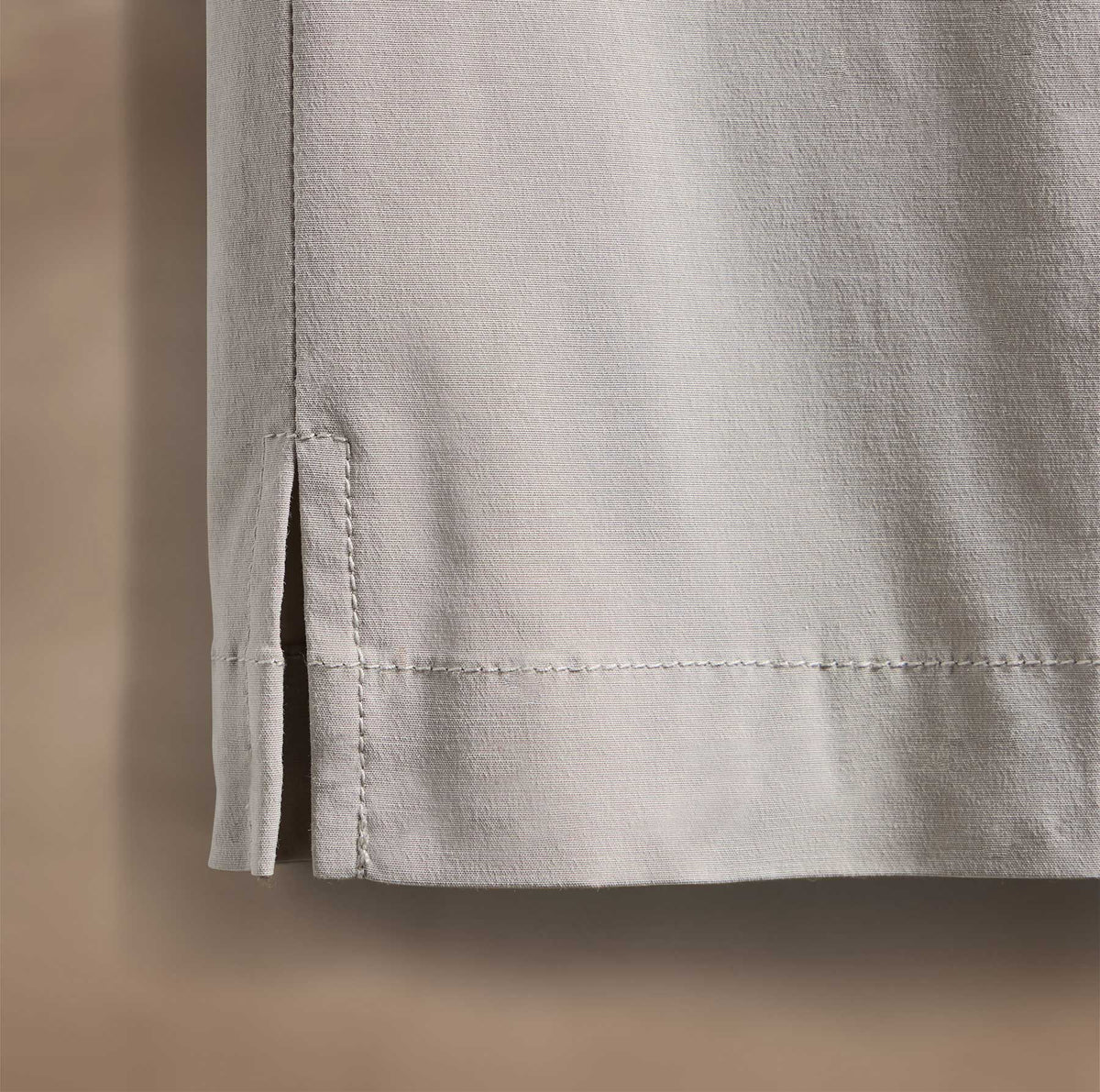 Cotton Poplin Trouser in Light Tan | James Perse Los Angeles