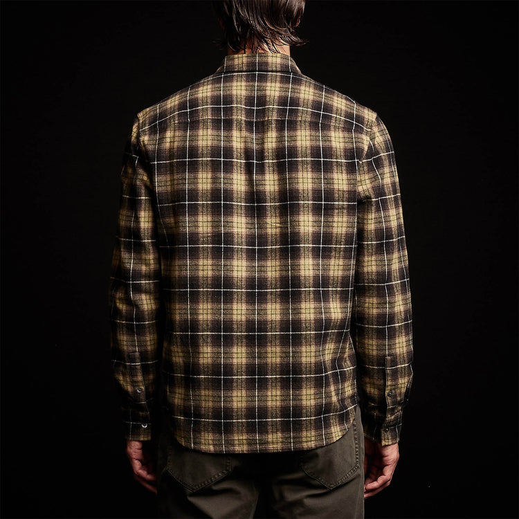Plaid Flannel Shirt in Field | James Perse Los Angeles