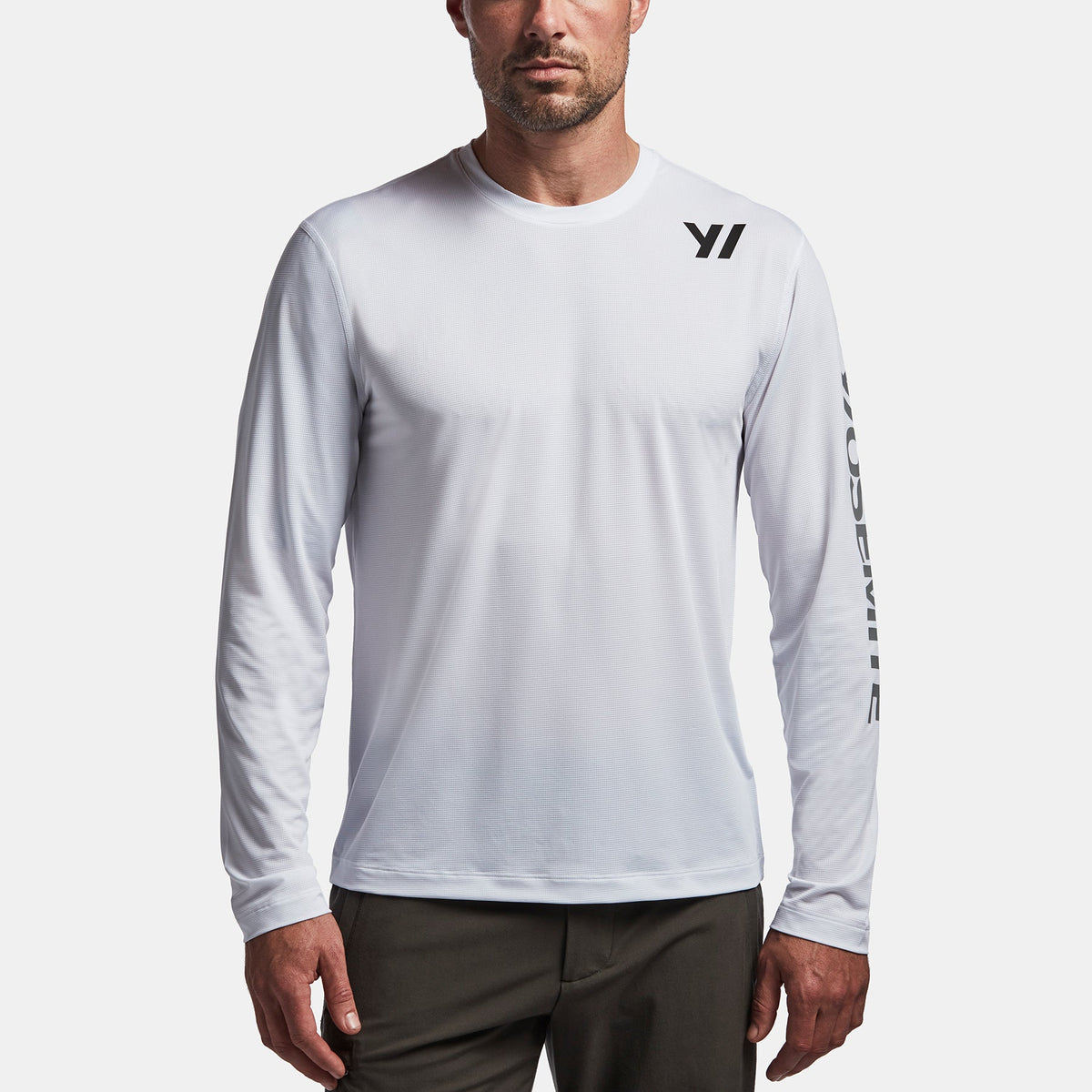 Y/OSEMITE Performance Ski Graphic Crew In White | James Perse Los Angeles