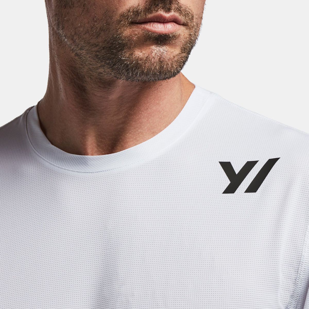 Y/OSEMITE Performance Ski Graphic Crew In White | James Perse Los Angeles