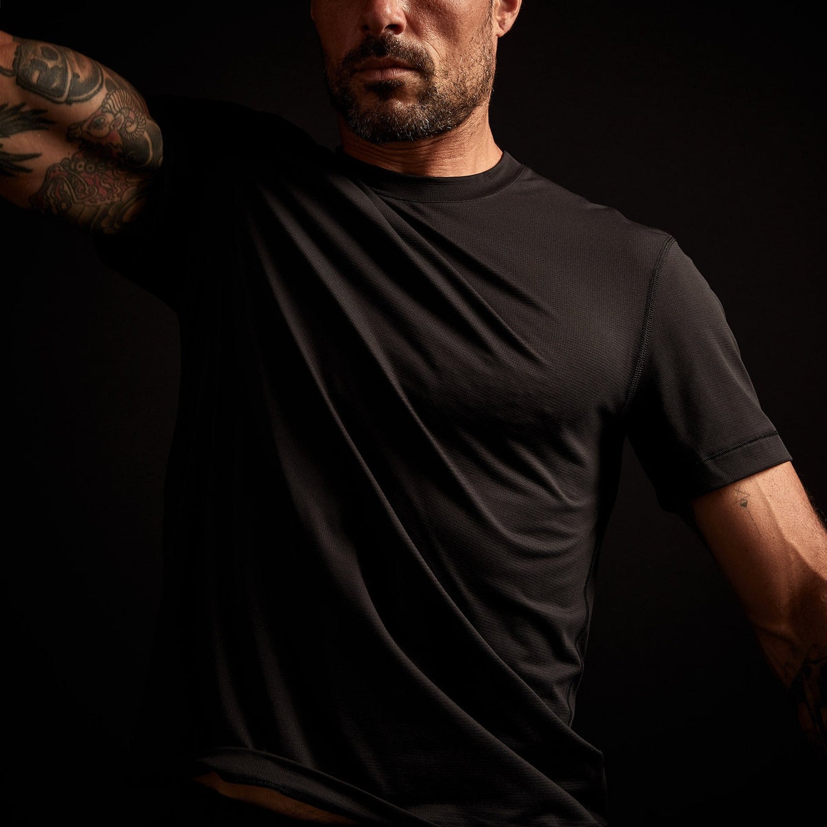Y/OSEMITE Perforated Performance Tee - Black | James Perse Los Angeles