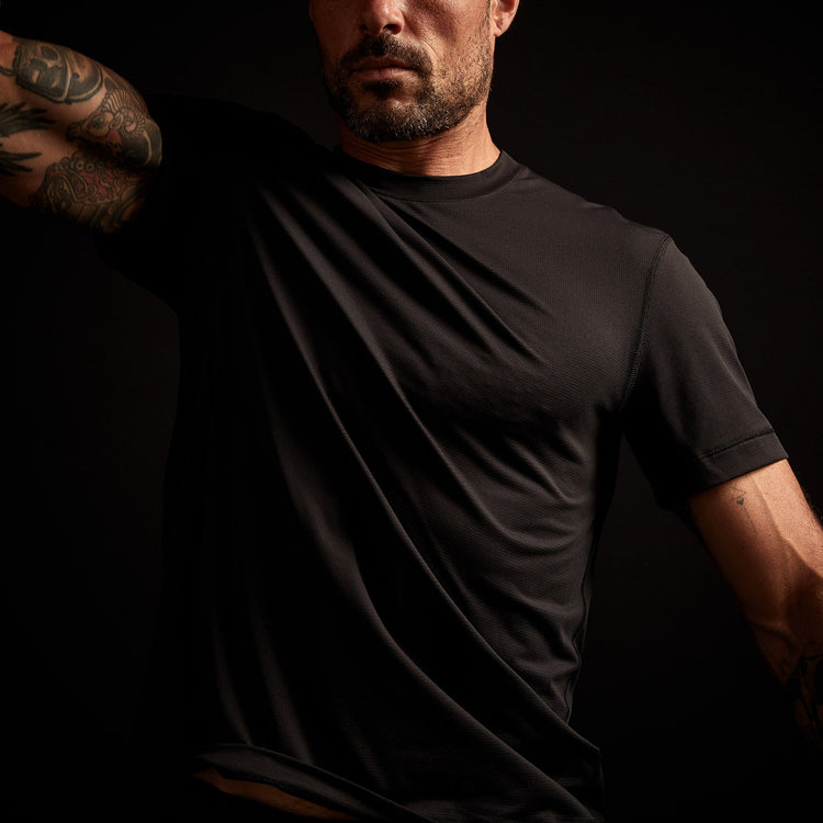 Y/OSEMITE Perforated Performance Tee - Black | James Perse Los Angeles