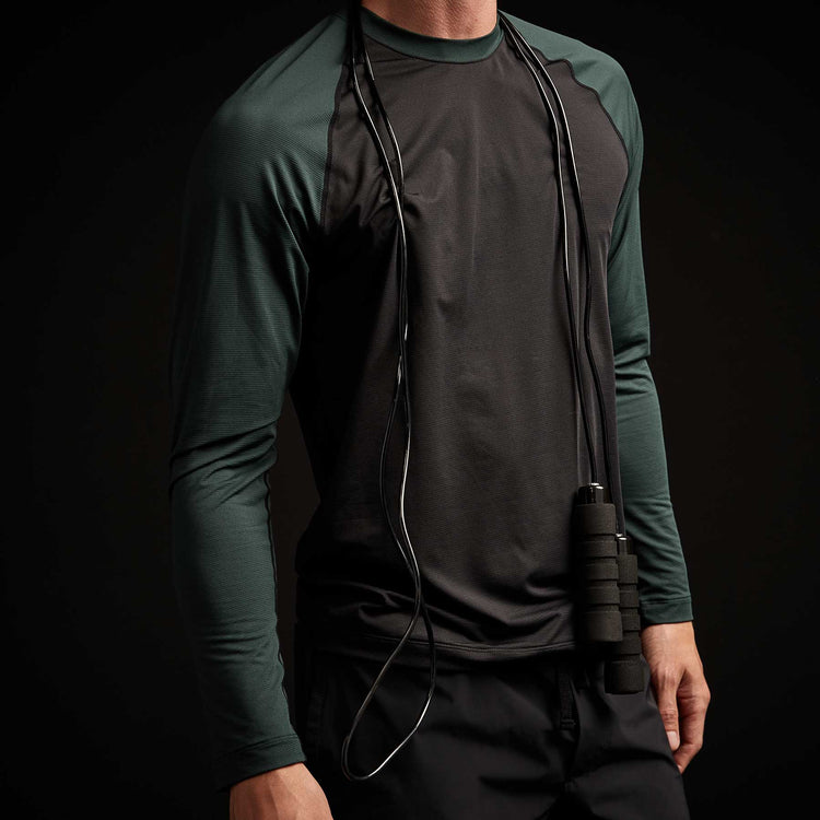 Y/OSEMITE Colorblock Performance Raglan In Black/Bamboo | James Perse Los Angeles