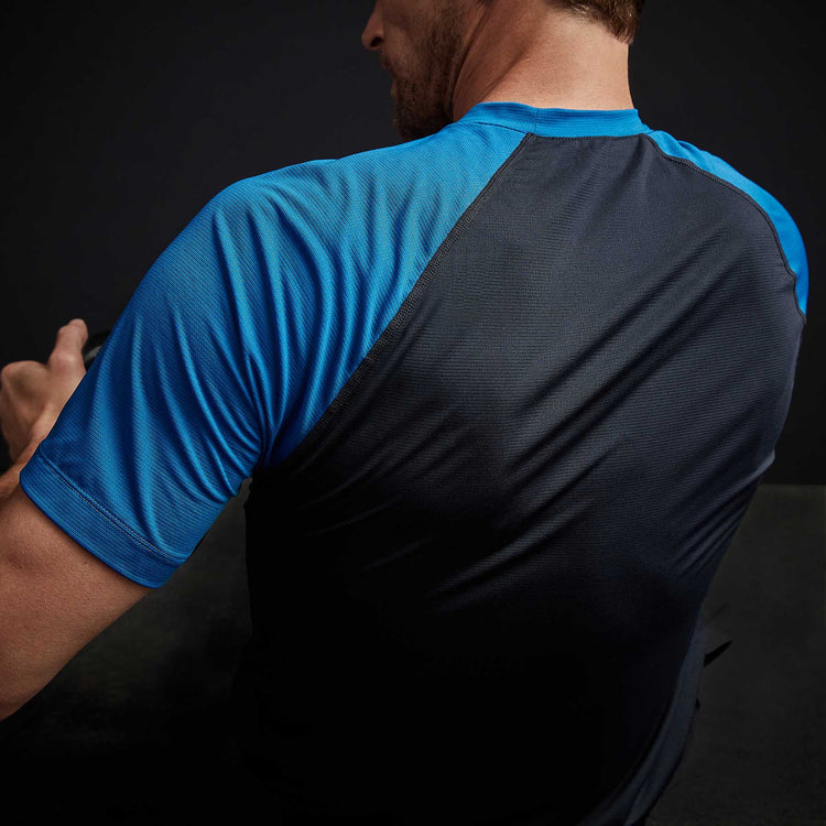 Two Tone Short Sleeve Raglan Crew in Deep/Baltic Blue | James Perse Los Angeles