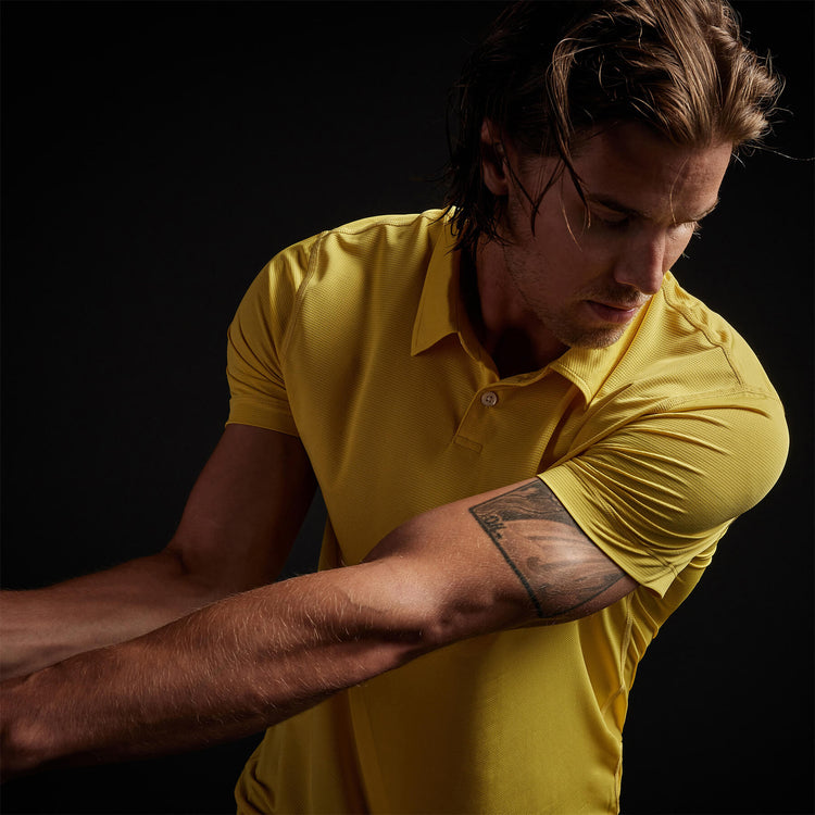 Performance Knit Polo in Zest | James Perse Los Angeles