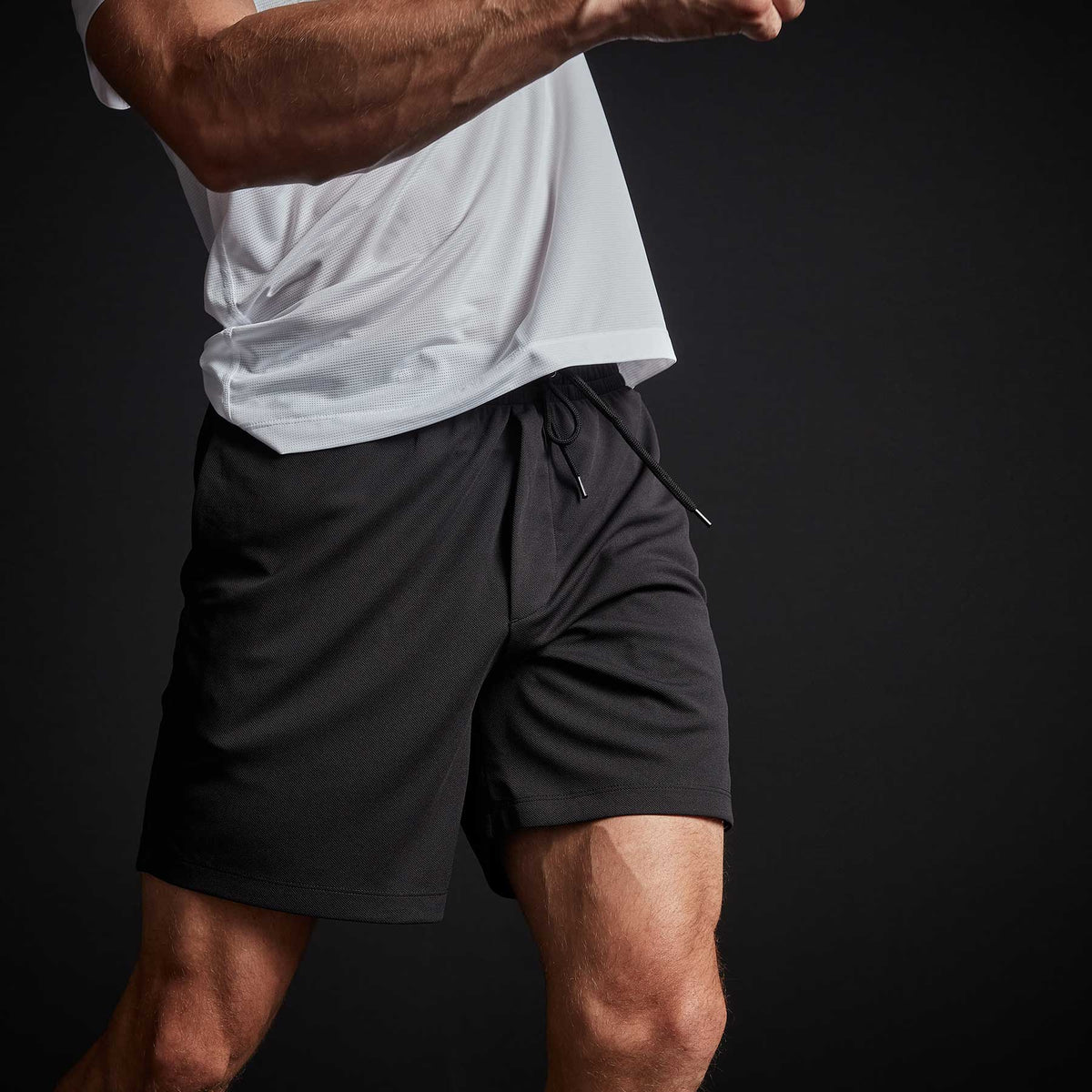 Mesh Performance Running Short in Black | James Perse Los Angeles