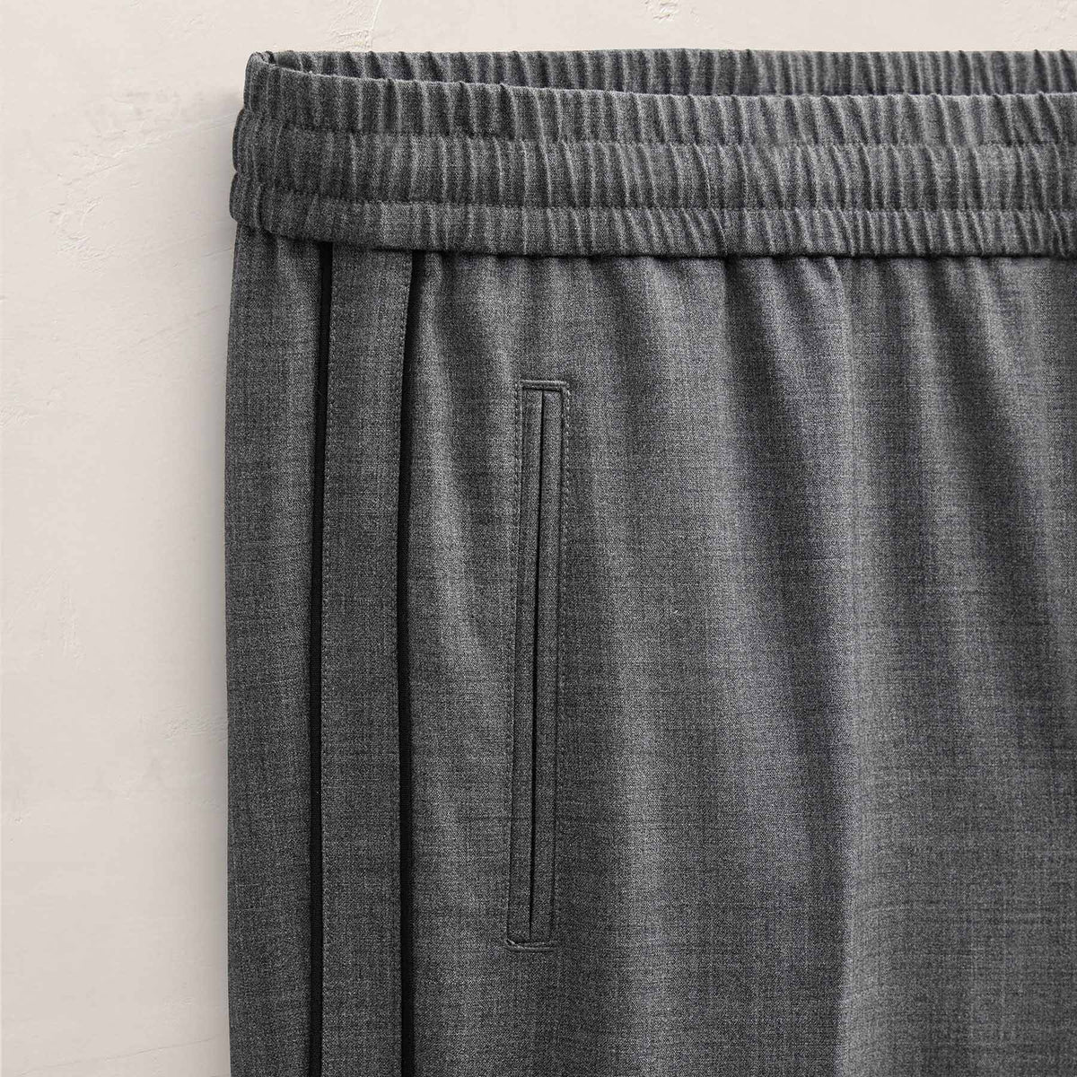 Wool Cashmere Flannel Side Piping Pant in Charcoal | James Perse Los Angeles FLAT