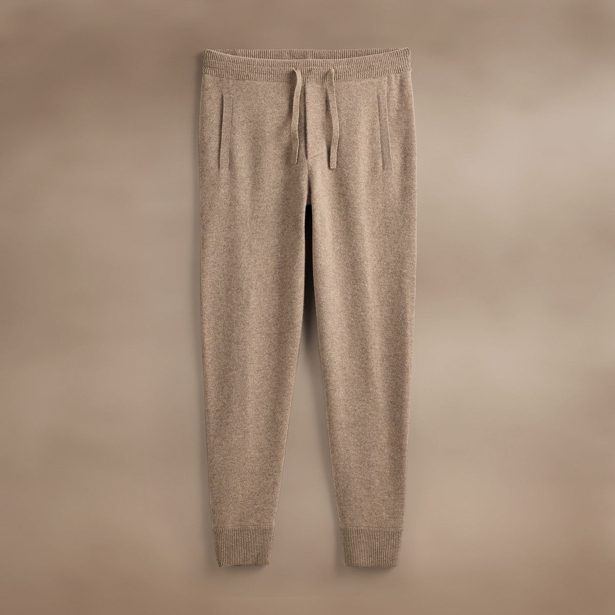Recycled Cashmere Trucker Pant With Pockets in Coyote | James Perse Los Angeles