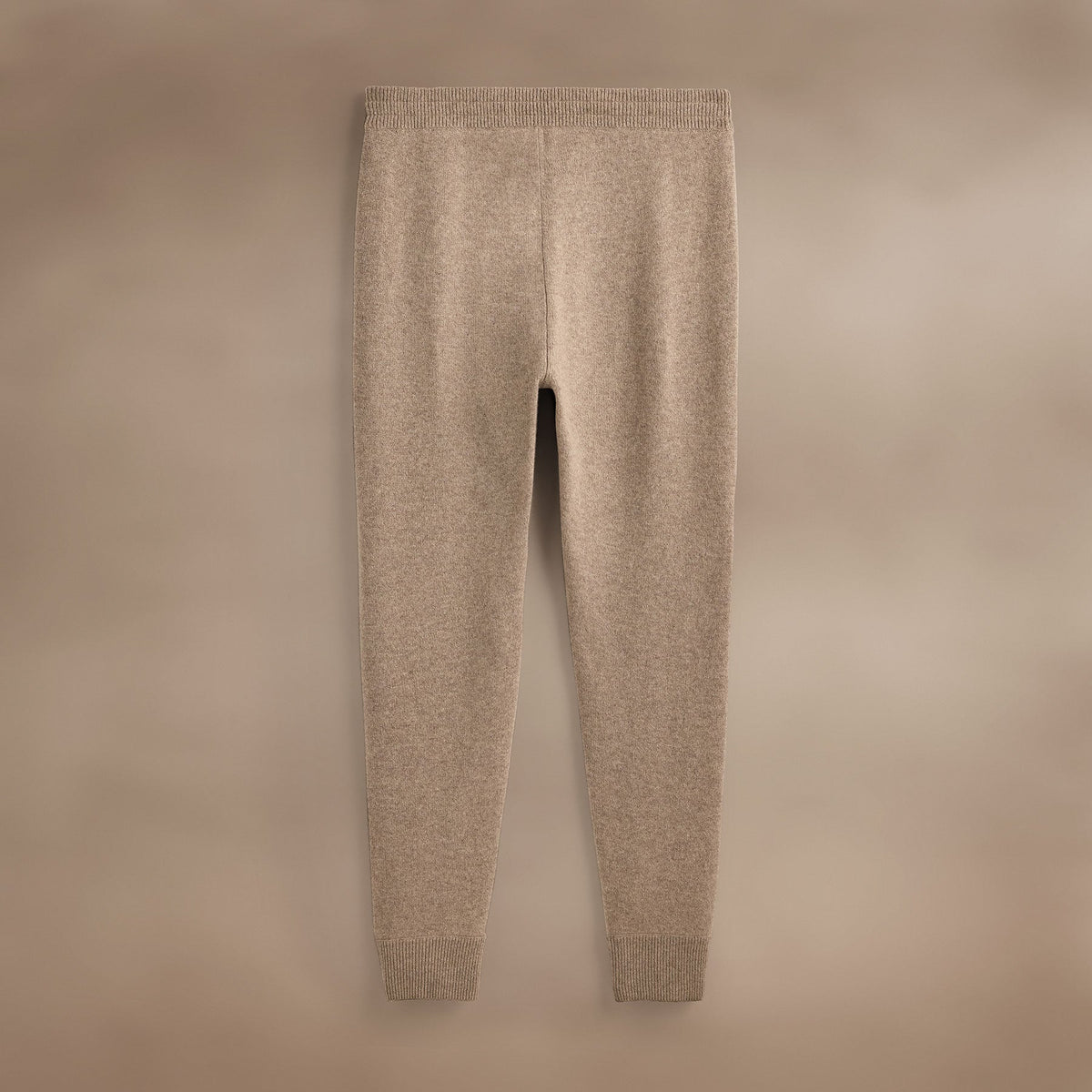 Recycled Cashmere Trucker Pant With Pockets in Coyote | James Perse Los Angeles