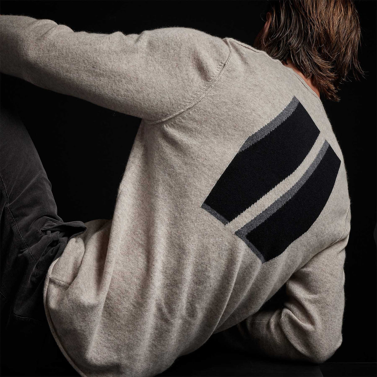 Crew Neck W/ Double Bar Intarsia in Stone | James Perse Los Angeles