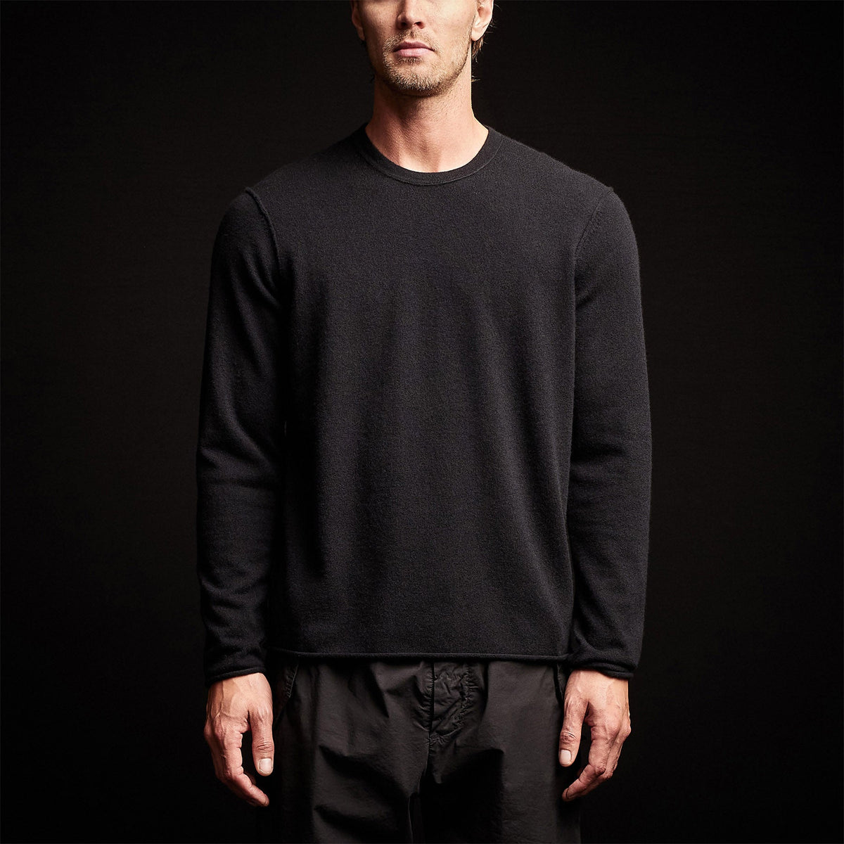 Recycled Cashmere Crew Neck Sweater in Black | James Perse Los Angeles