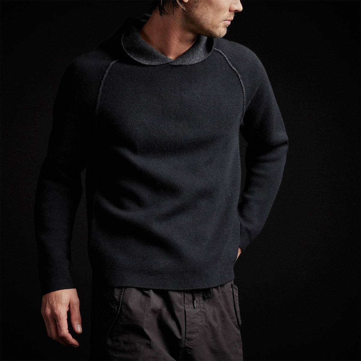 Cashmr Double Bed Raglan Hoodie in Black/Anthracite | James Perse Los Angeles