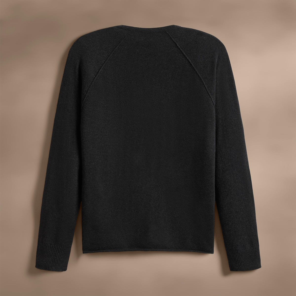 Recycled Cashmere Intarsia in Coal | James Perse Los Angeles