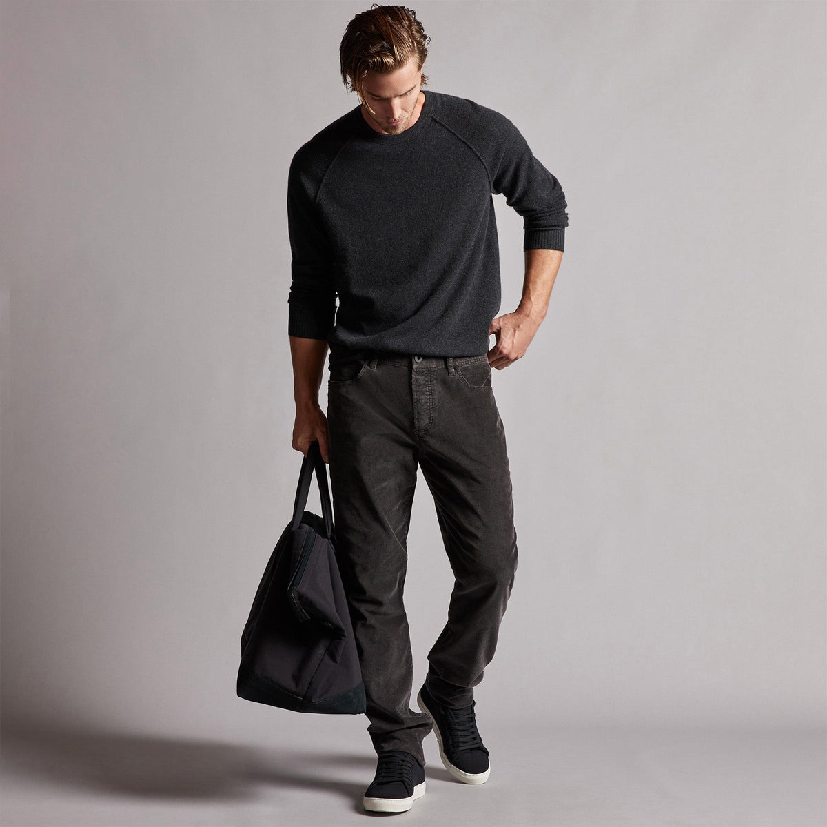 Recycled Cashmere Raglan in Coal | James Perse Los Angeles