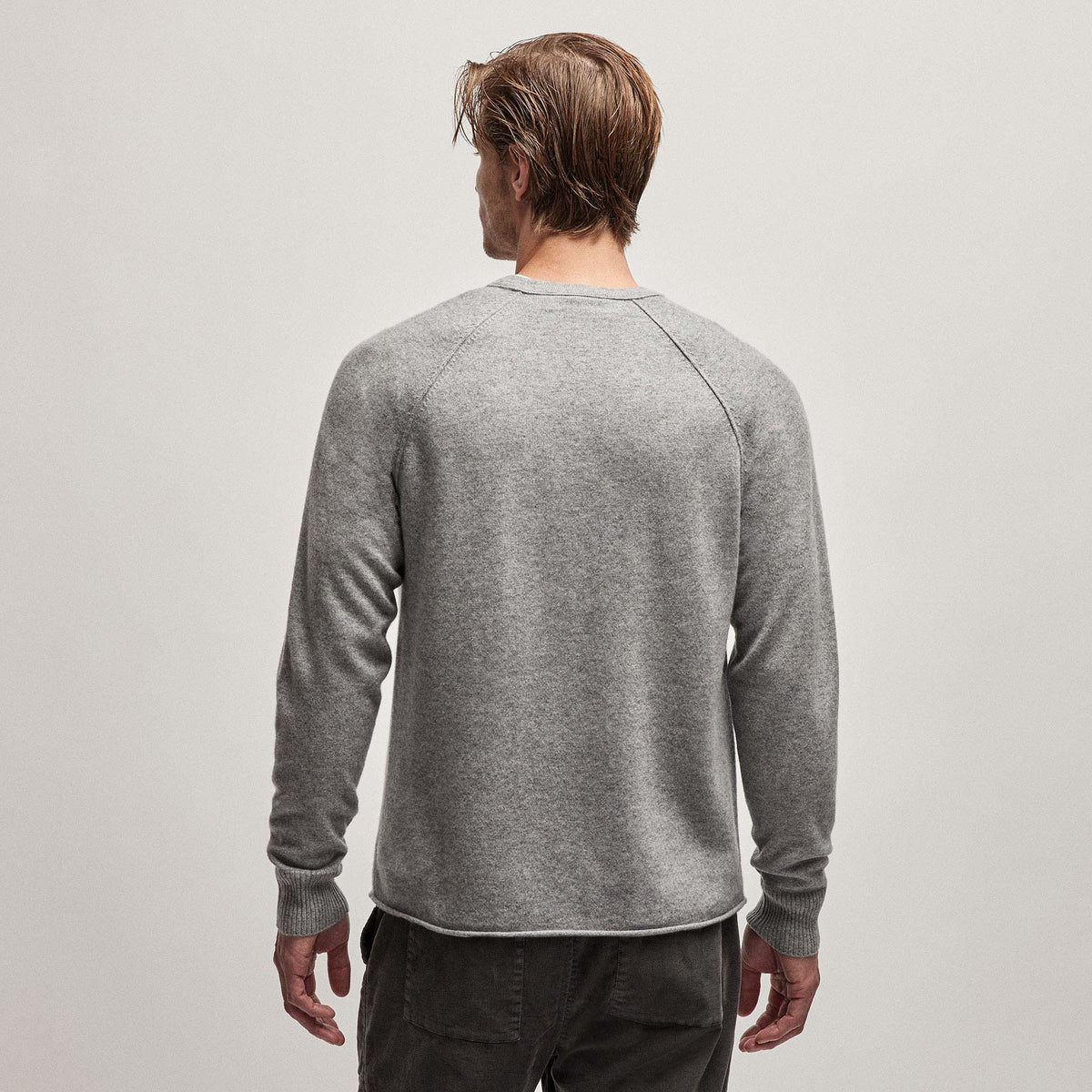 Recycled Cashmere Raglan in Heather Grey | James Perse Los Angeles