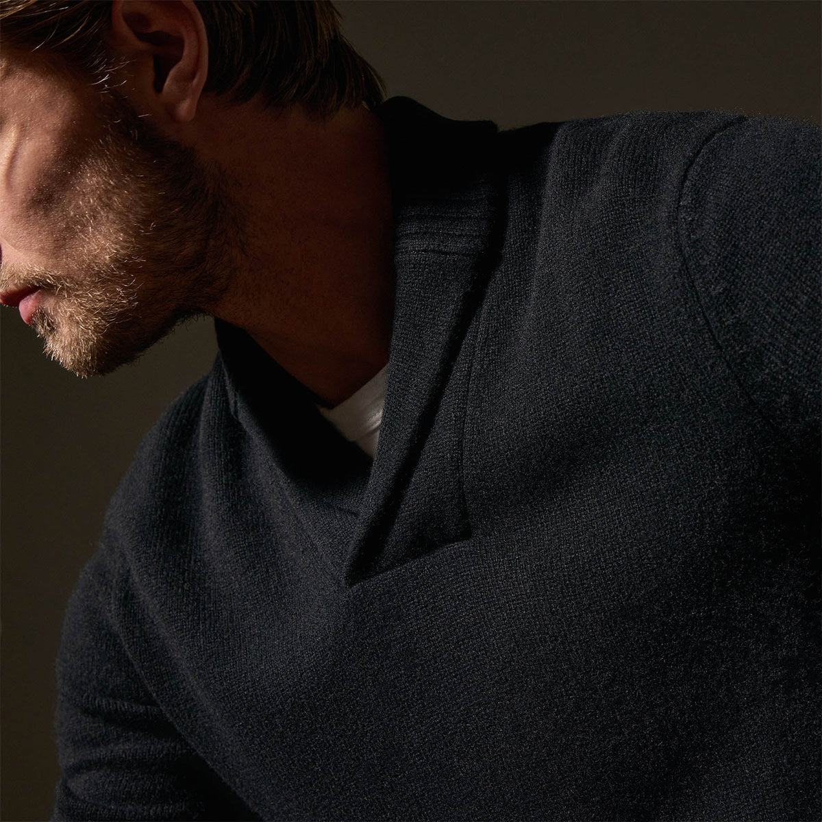 Cashmere Shawl Collar Pullover in Black | James Perse Los Angeles