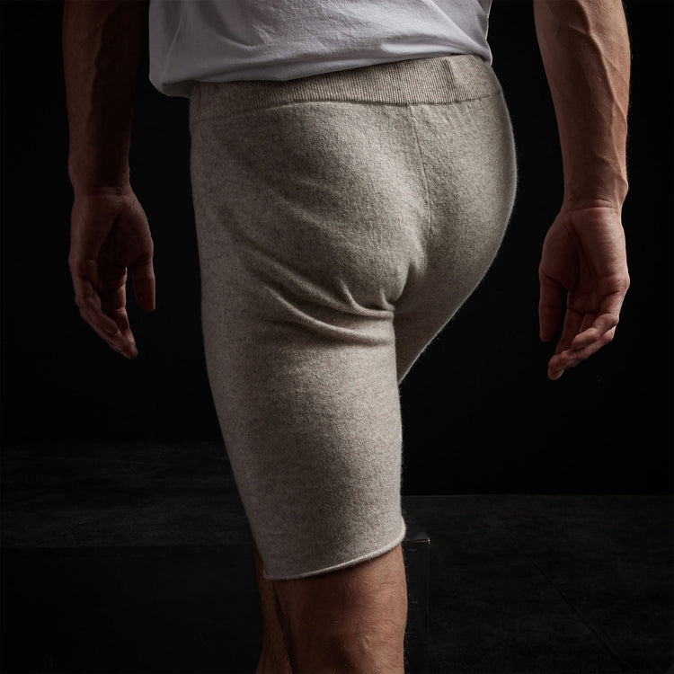 Cashmere Lounge Shorts in Stone | James Perse Los Angeles