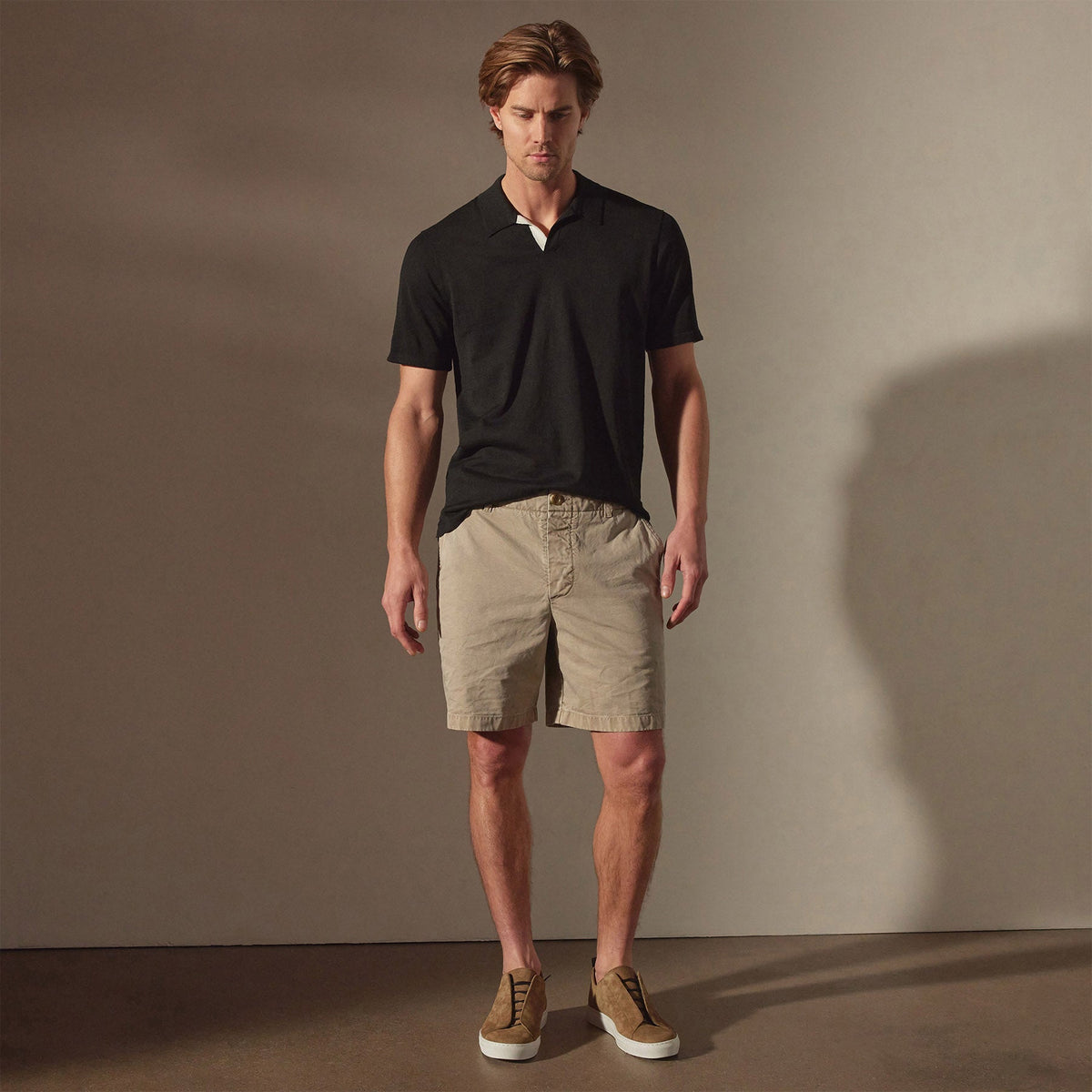 Relaxed Fit Work Short in Toast Pigment | James Perse Los Angeles