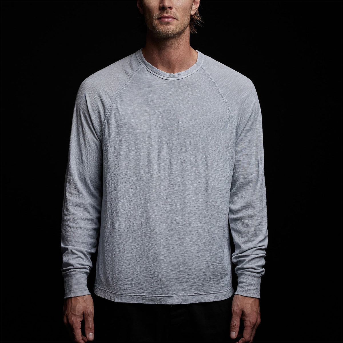 Inside Out Raglan Crew in Blue Fog Pigment | James Perse Los Angeles