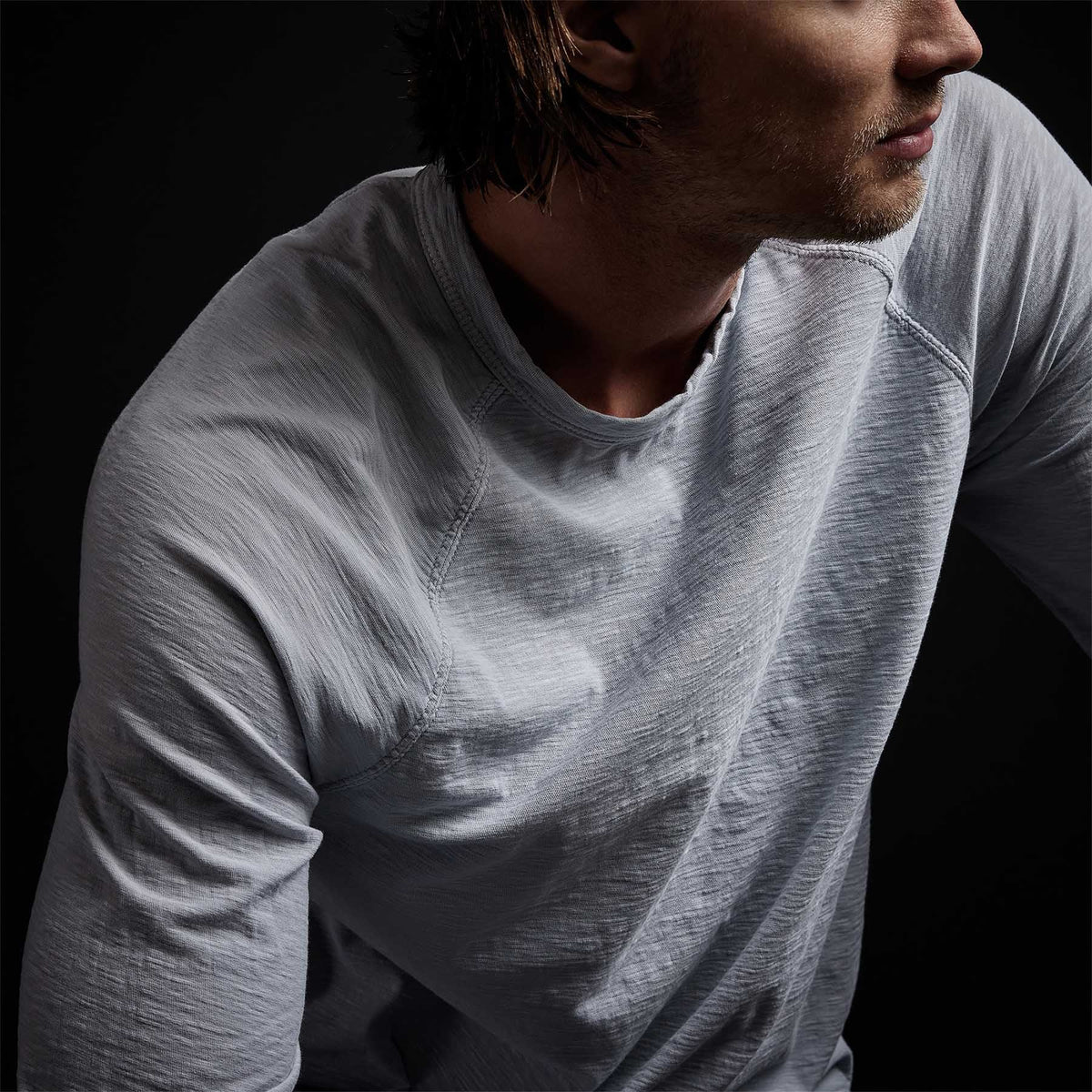Inside Out Raglan Crew in Blue Fog Pigment | James Perse Los Angeles