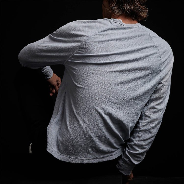 Inside Out Raglan Crew in Blue Fog Pigment | James Perse Los Angeles