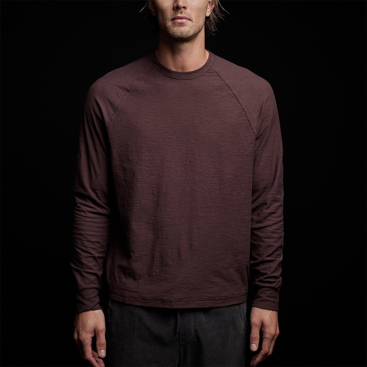 Inside Out Raglan Crew in Dahlia | James Perse Los Angeles